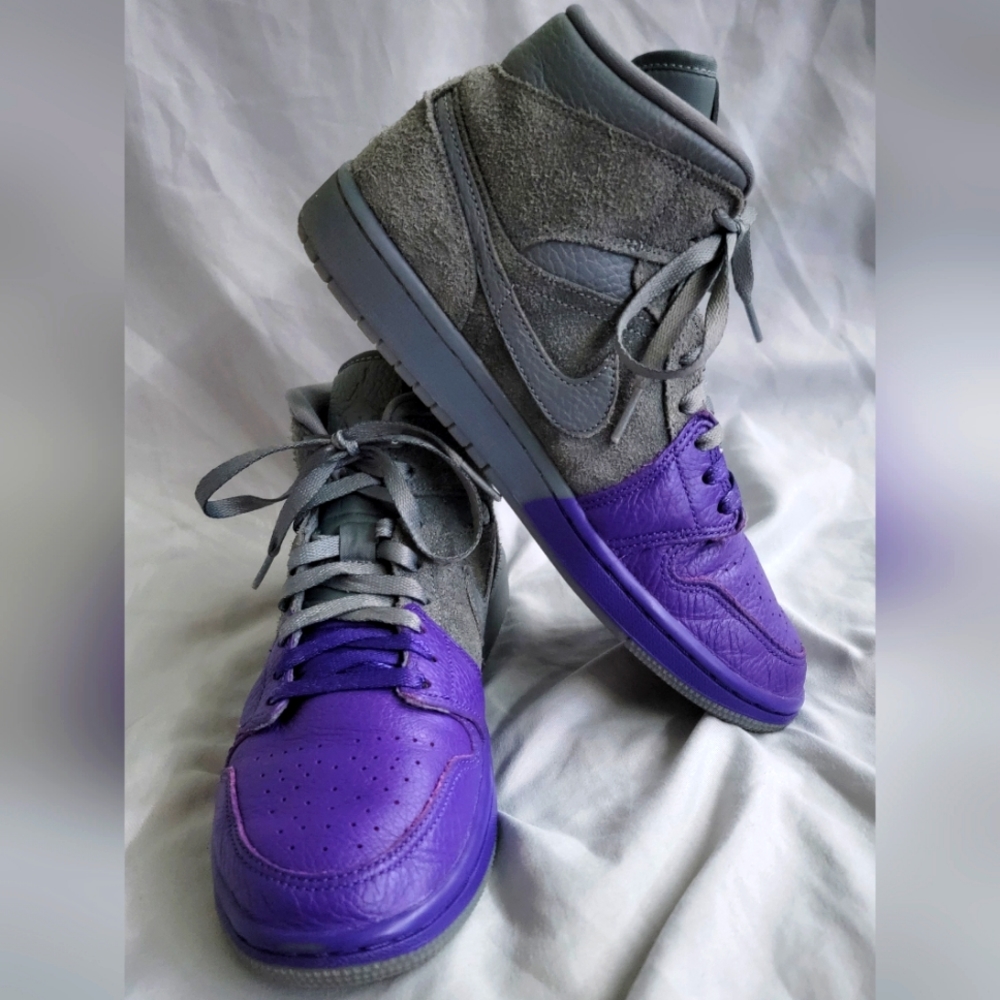 👟👟👟Women's Nike Air Jordan 1 Mid x Sheila Rashid; Size: 9👟👟👟